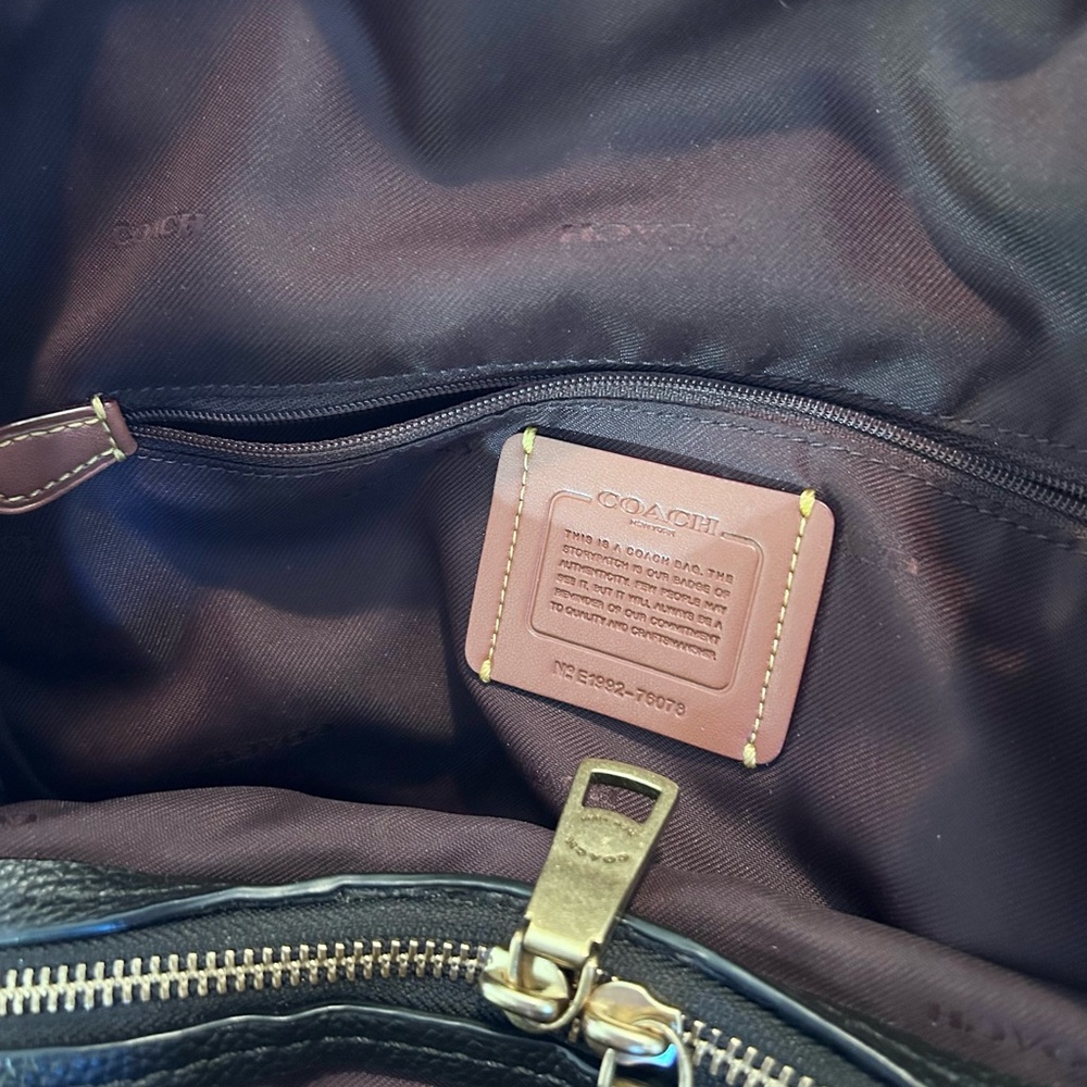 Coach Black Pebbled Leather Shoulder Bag with Taupe Signature Sides - Picture 6 of 9